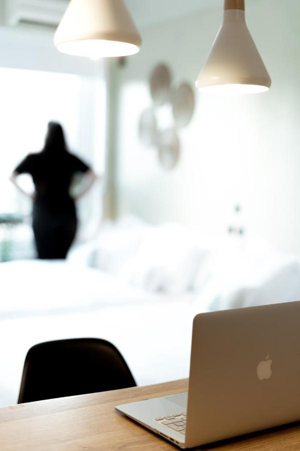 Eunoia - Monastiraki Square Suite Beautiful Living In The Heart Of Atenas Exterior foto